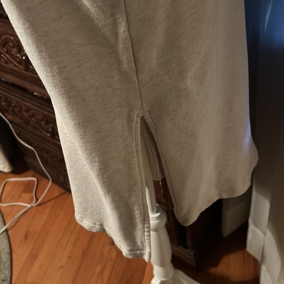 Super rare find, Adidas mock turtle beck, side slits, long sleeve. Size Large. - Picture 3 of 7